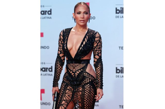 Jennifer Lopez Yine Damgasını Vurdu