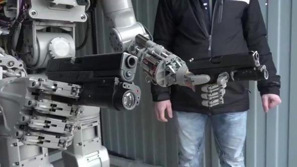 Terminator gerçek oluyor Fedor